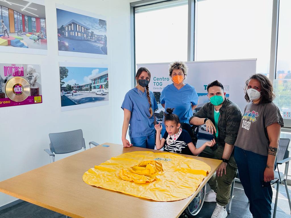VIOLA GALLEGGIANTE